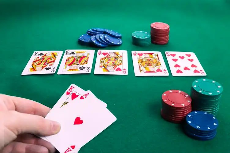 Mobile-first casino browsing on apk bat with interface clarity for Bangladesh readers